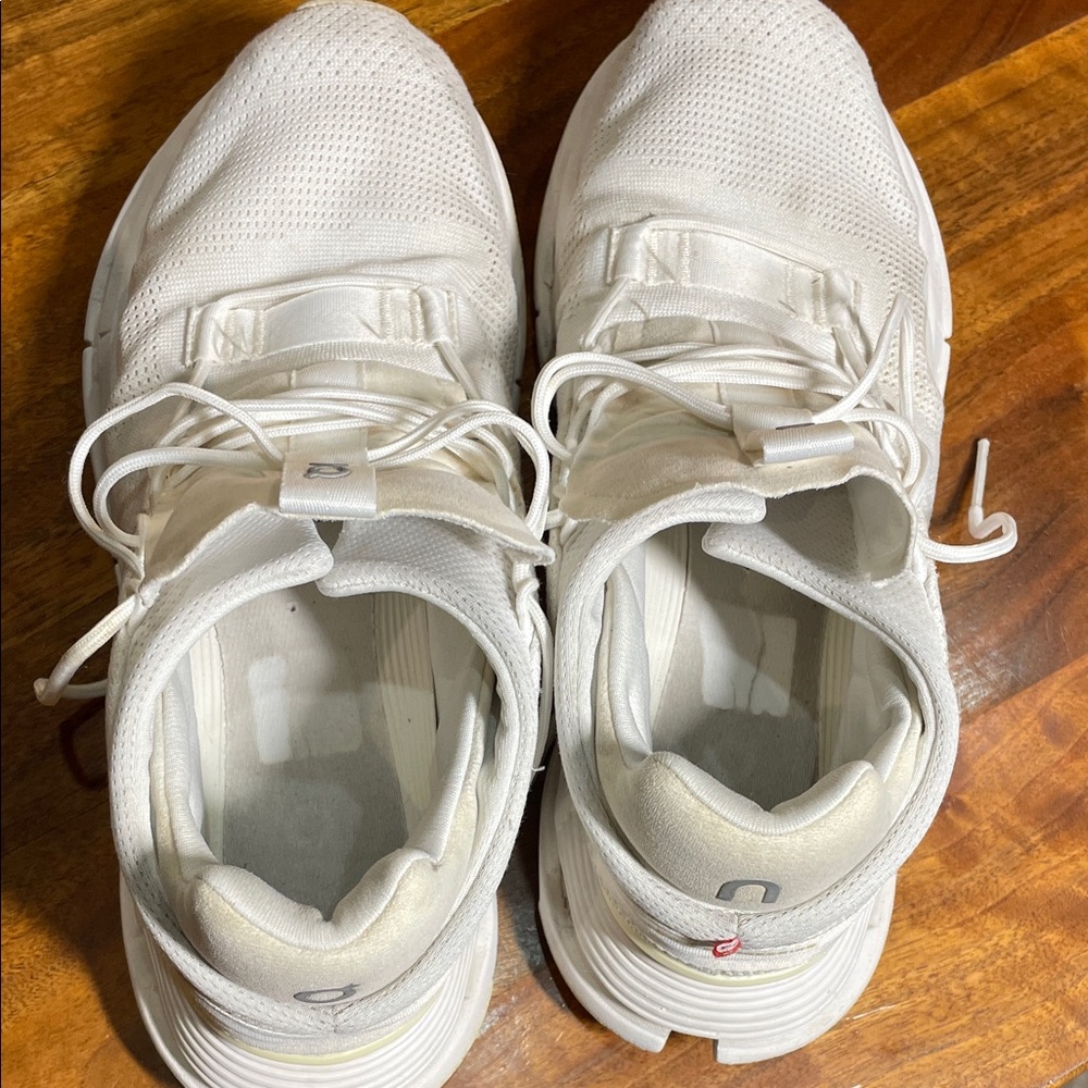 On Running Cloudnova Sz 10 - Picture 6 of 7